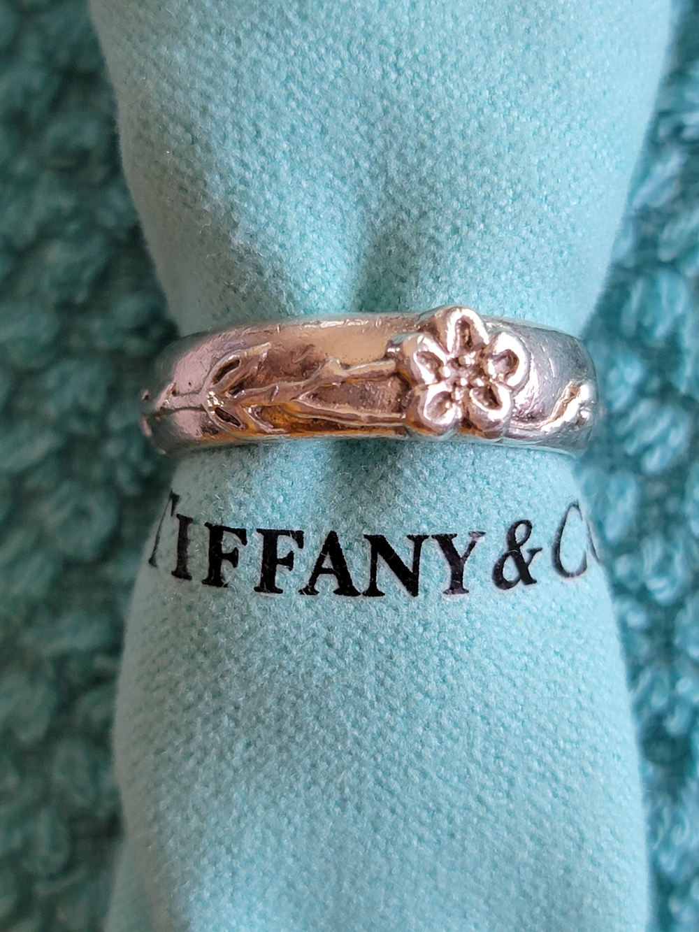 Tiffany & Co. Silver Nature Rose Band Ring - Silver Size 8.5